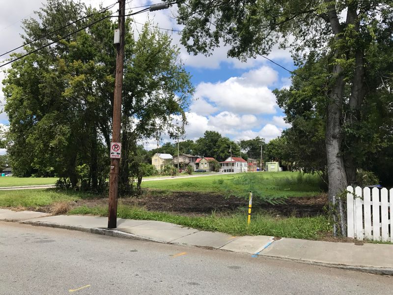 92 Cooper St, Charleston, SC 29403