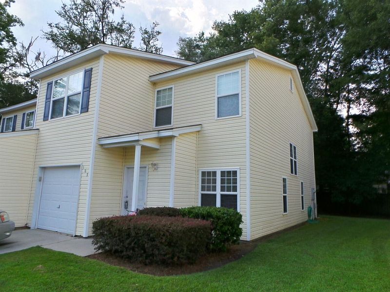 103 Grand Oaks Dr, Ladson, SC 29456