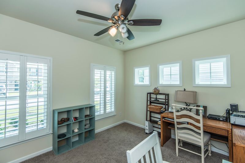 1299 Paint Horse Ct, Mount Pleasant, SC 29429