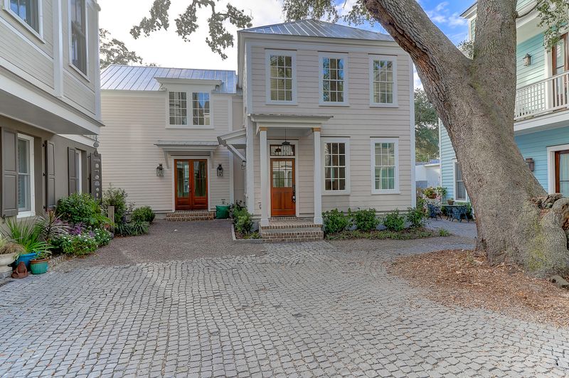 407 Rose Wilder Ln, Mount Pleasant, SC 29464