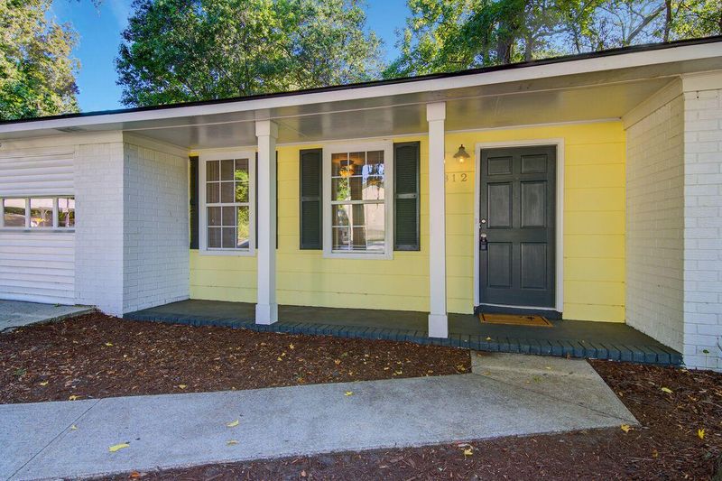 812 Bowman Rd, Mount Pleasant, SC 29464