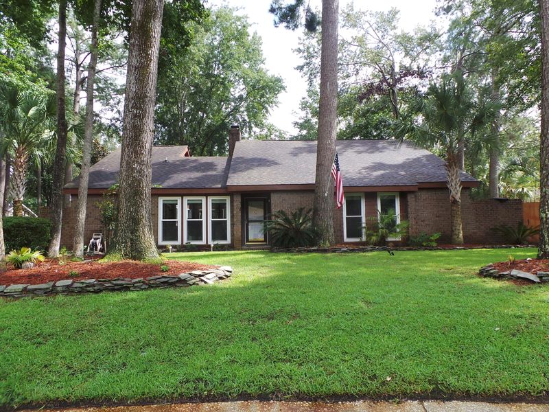105 Kenton Pl, Goose Creek, SC 29445