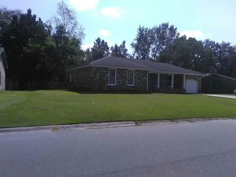 5839 Saint Angela Dr, North Charleston, SC 29418