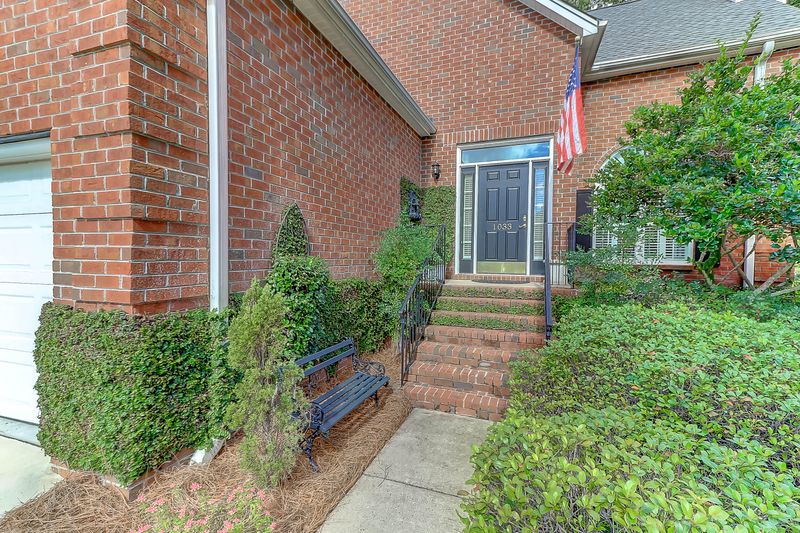 1033 Bidwell Cir, Charleston, SC 29414