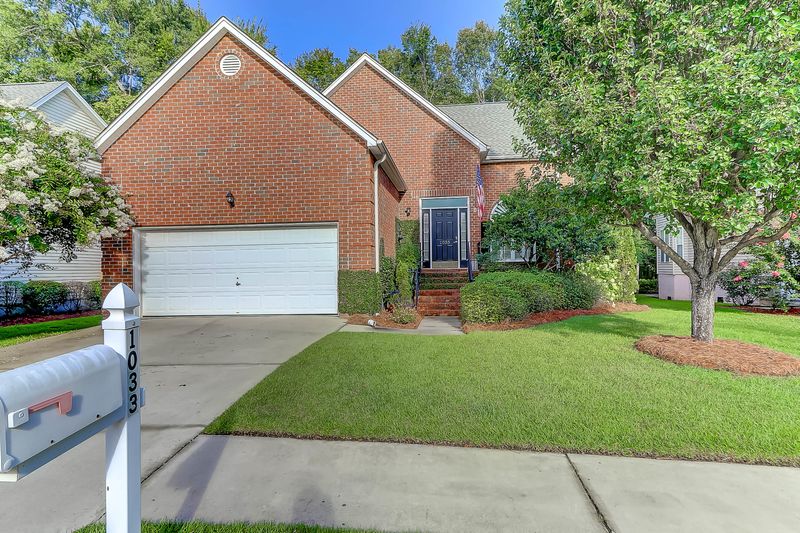 1033 Bidwell Cir, Charleston, SC 29414