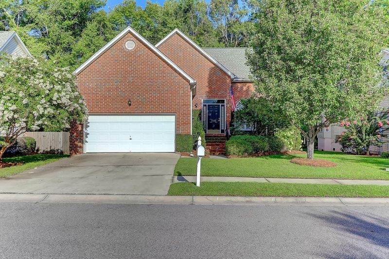 1033 Bidwell Cir, Charleston, SC 29414