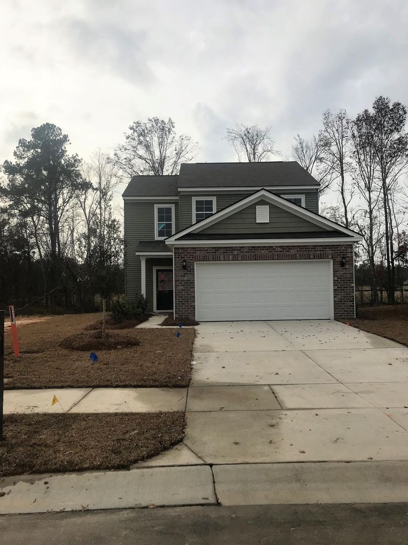 136 Chaste Tree Cir, Goose Creek, SC 29445