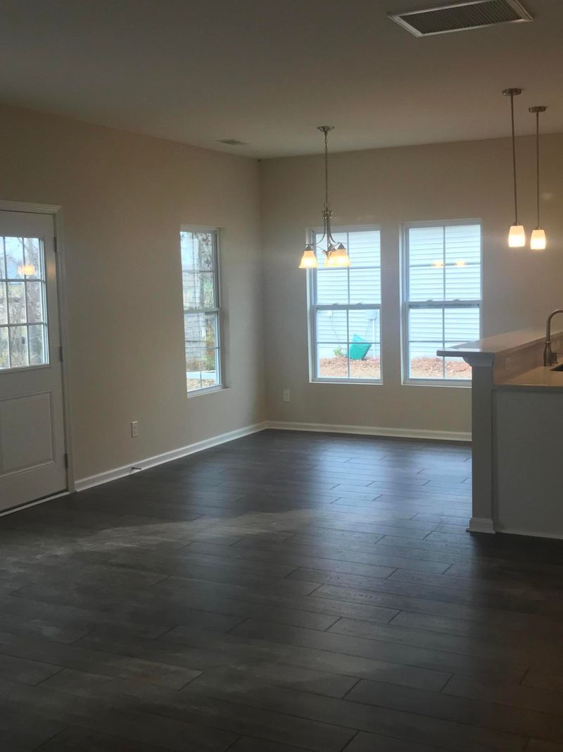 136 Chaste Tree Cir, Goose Creek, SC 29445