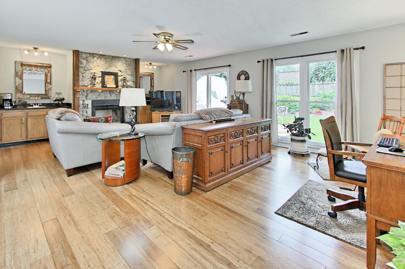 1130 Liberty Ct, Mount Pleasant, SC 29464