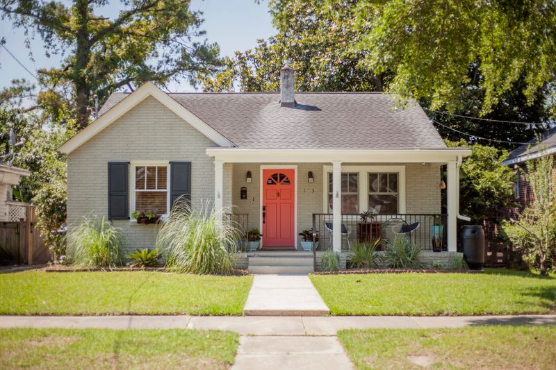 143 Saint Margaret St, Charleston, SC 29403