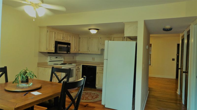 740 Inlet Dr, Mount Pleasant, SC 29464