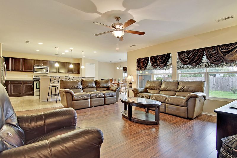 201 Austin Creek Ct, Summerville, SC 29483