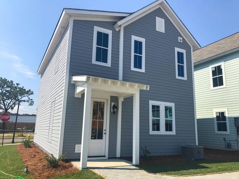 1646 Indy Dr, North Charleston, SC 29405