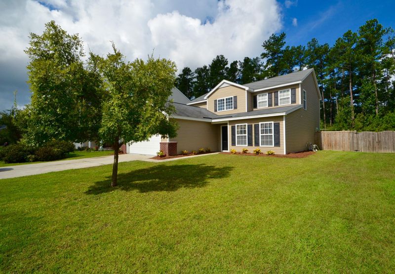 307 Deep River Rd, Summerville, SC 29483
