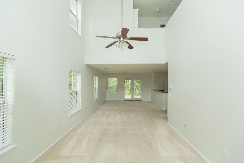 1138 Island Club Dr, Charleston, SC 29492