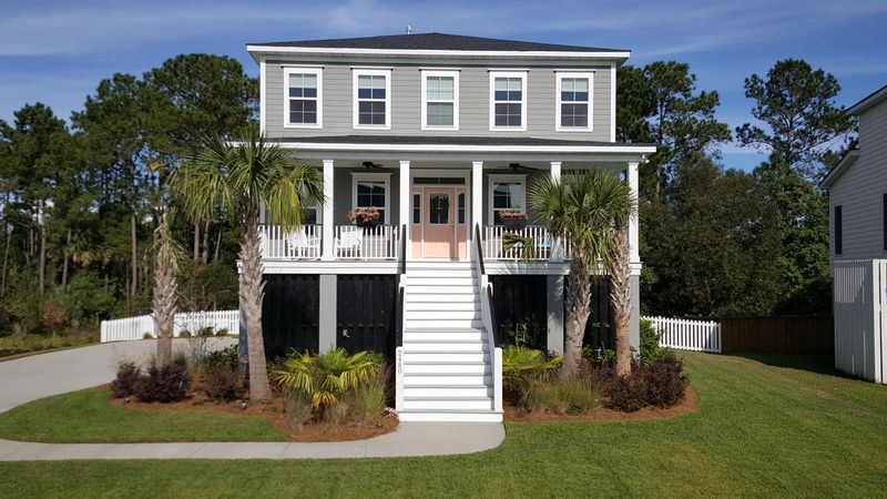 2480 Worthington Dr, Mount Pleasant, SC 29466