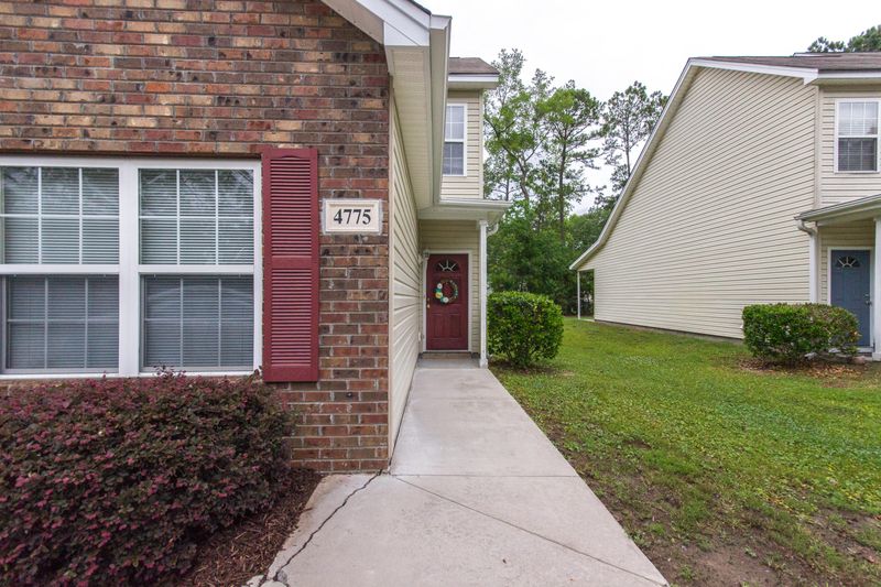 4775 Skillmaster Ct, North Charleston, SC 29418
