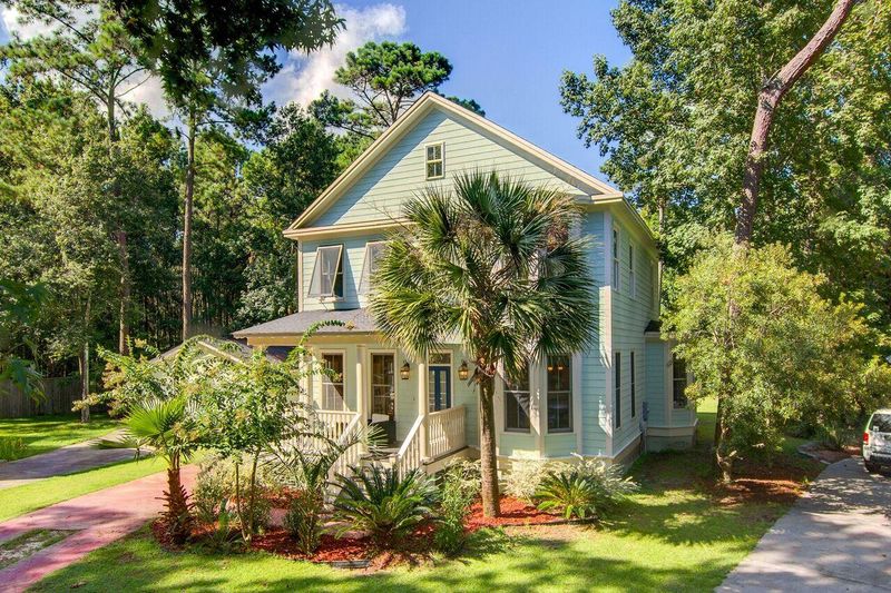 5000 Coral Reef Dr, Johns Island, SC 29455