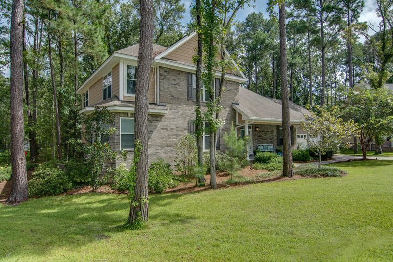 6005 Scarlet Ct, Summerville, SC 29485