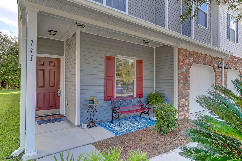 141 Dorothy Dr, Charleston, SC 29414