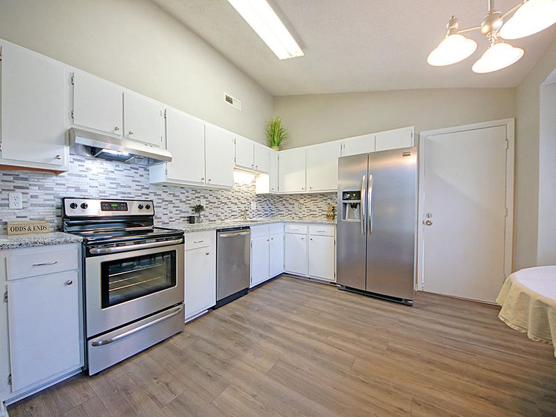 179 Tabby Creek Cir, Summerville, SC 29486