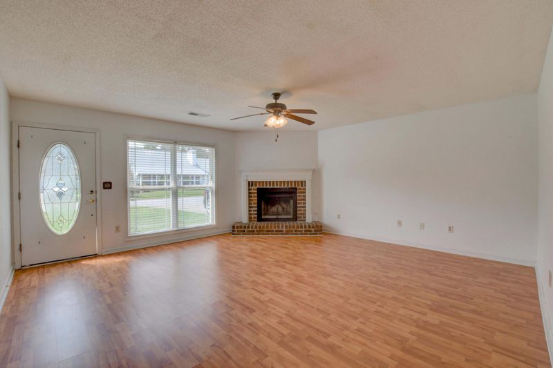 113 Hopper Dr, Summerville, SC 29483