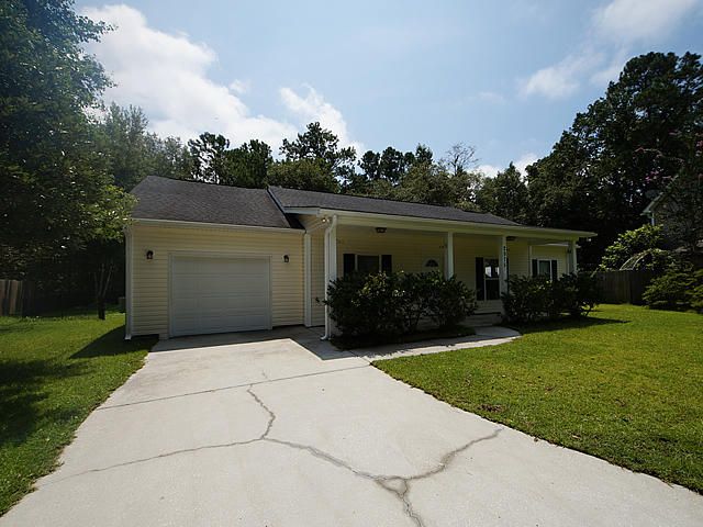 2975 Blackfish Rd, Johns Island, SC 29455