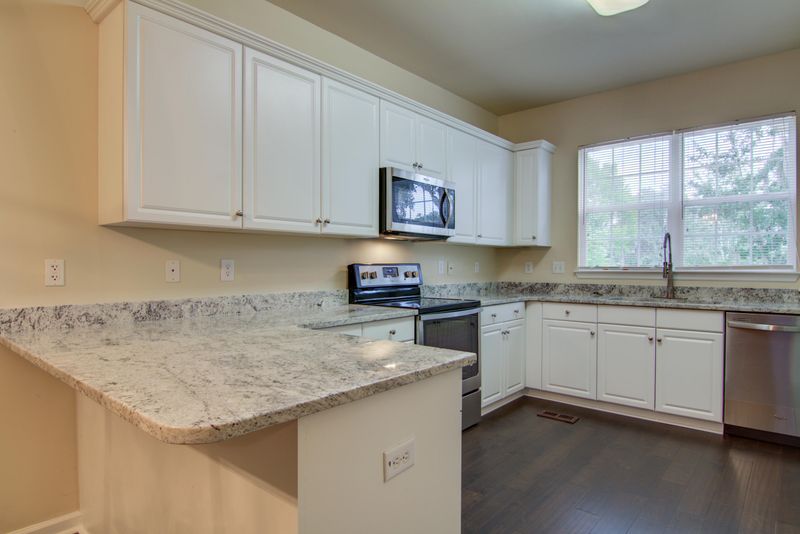 4648 N Palm View Cir, North Charleston, SC 29418