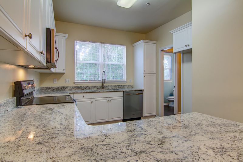 4648 N Palm View Cir, North Charleston, SC 29418