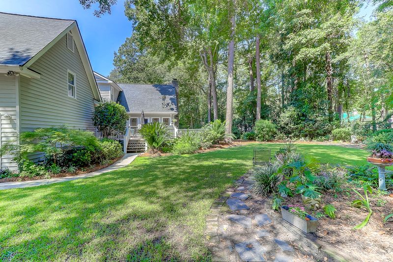 107 Scott Ct, Summerville, SC 29483