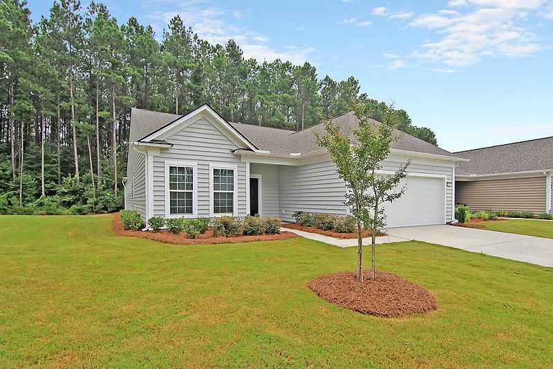 610 Eastern Isle Ave, Summerville, SC 29483