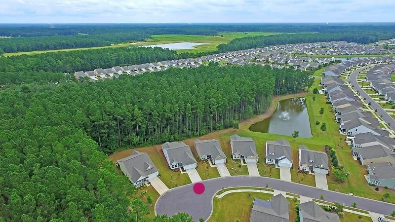 610 Eastern Isle Ave, Summerville, SC 29483