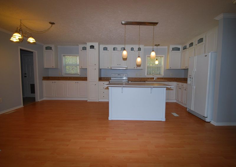 167 Mcmakin St, Summerville, SC 29483