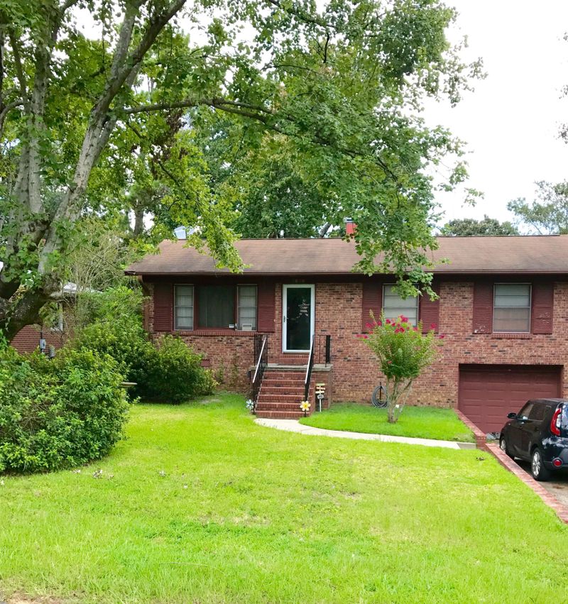 5808 Stewart St, Hanahan, SC 29410