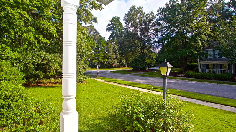 100 Sully St, Goose Creek, SC 29445
