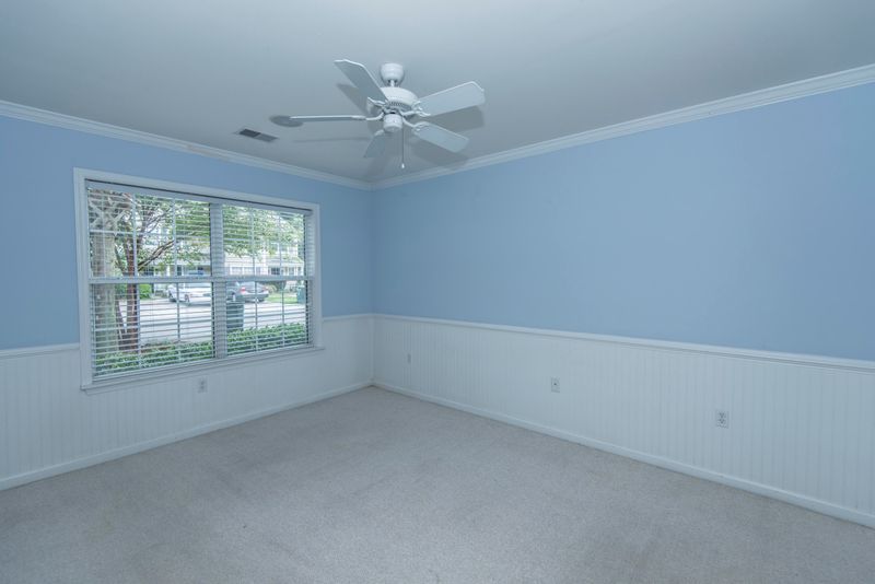 1109 Island Club Dr, Charleston, SC 29492