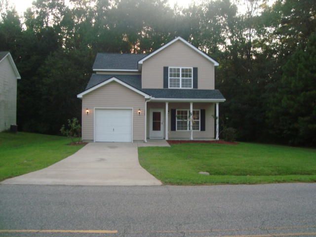 335 Amy Dr, Goose Creek, SC 29445