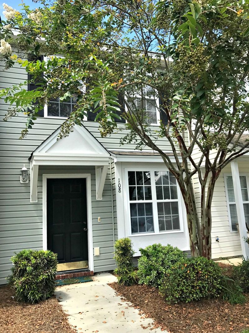 108 Darcy Ave, Goose Creek, SC 29445