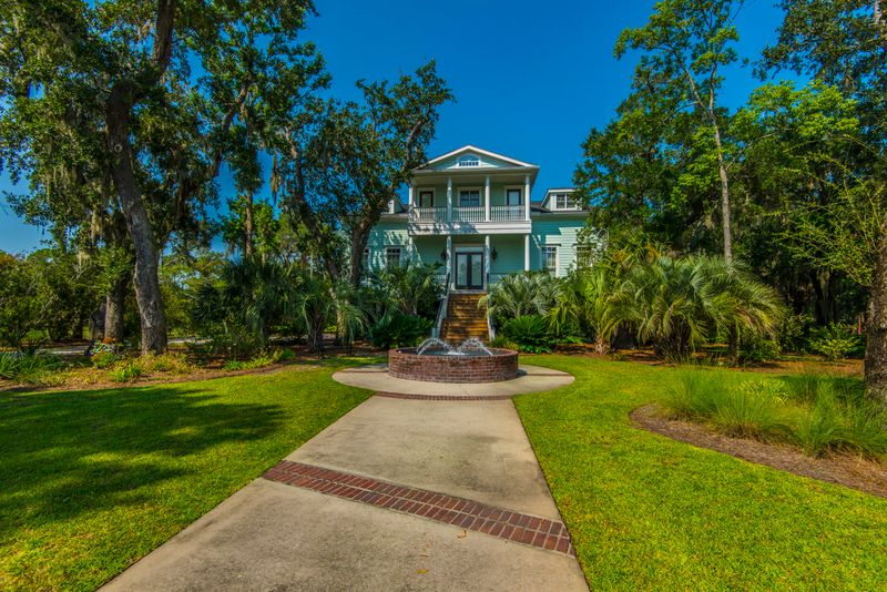 2028 Azimuth Ct, Mount Pleasant, SC 29466