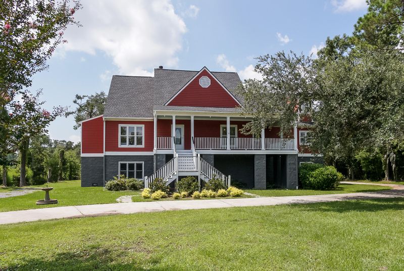 714 Sonny Boy Ln, Johns Island, SC 29455