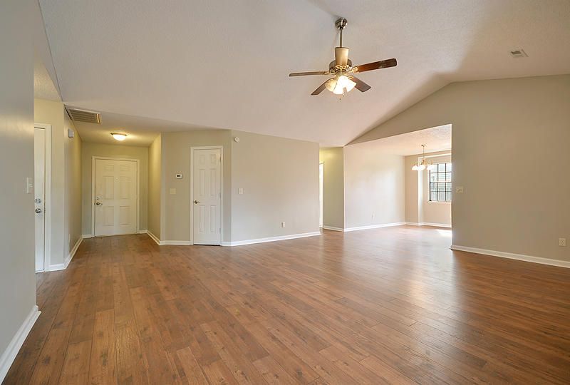 328 Indigo Rd, Goose Creek, SC 29445