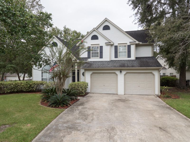 114 Monsarret Ln, Goose Creek, SC 29445