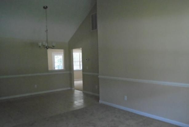 208 Trestlewood Dr, Summerville, SC 29483