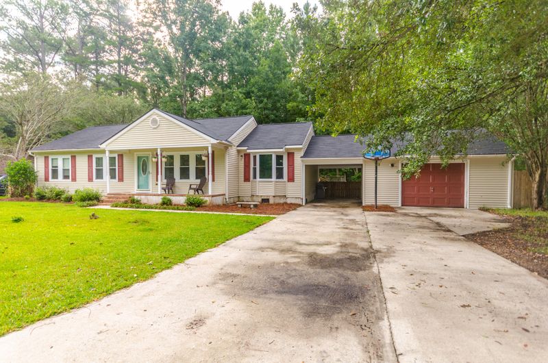 108 Sage Ln, Summerville, SC 29485