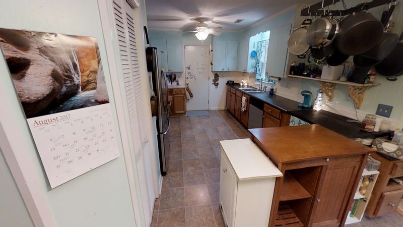 2211 S Dallerton Cir, Charleston, SC 29414