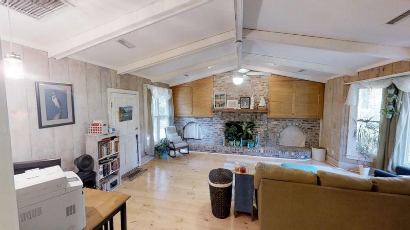 2211 S Dallerton Cir, Charleston, SC 29414