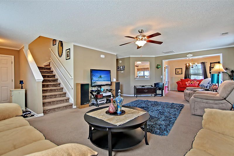 109 Kingswood Pl, Summerville, SC 29486