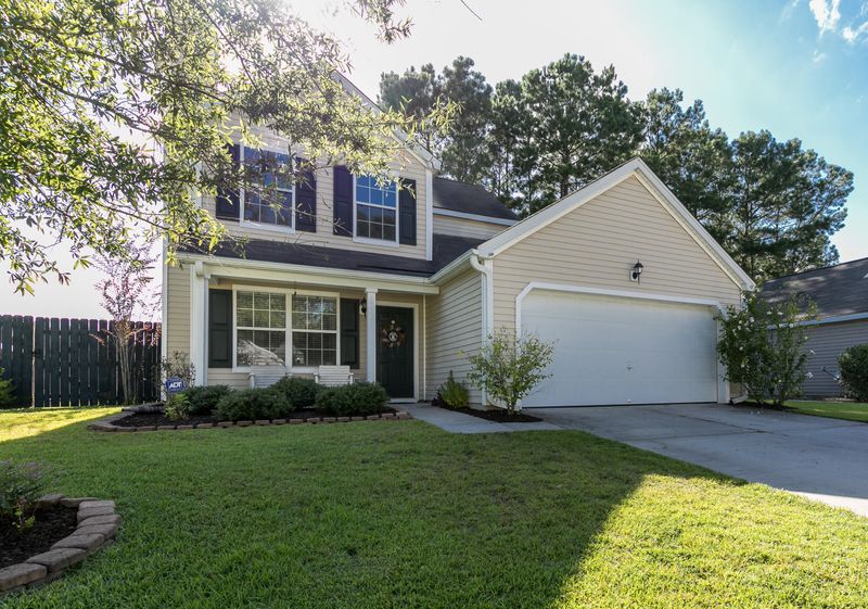 1375 Water Edge Dr, Charleston, SC 29492