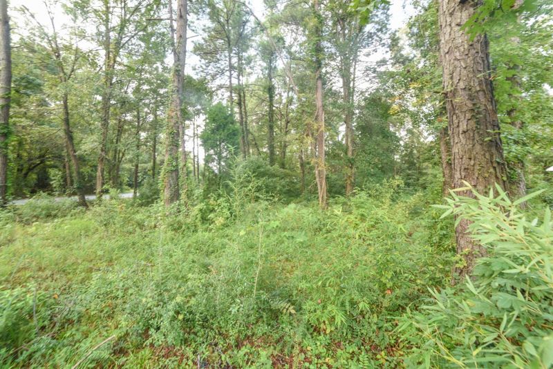 214 E 5th South St, Summerville, SC 29483