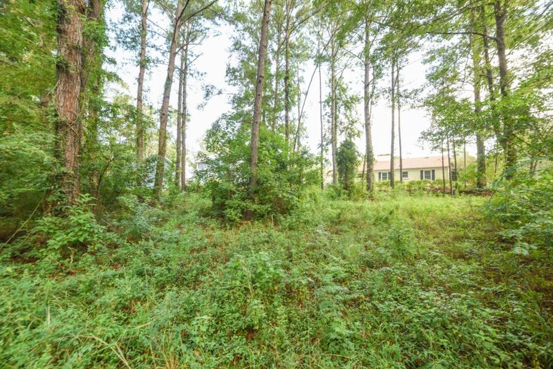 214 E 5th South St, Summerville, SC 29483